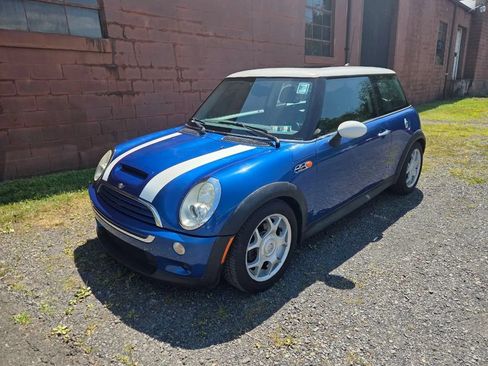 Used 2005 MINI Cooper S FWD image 1
