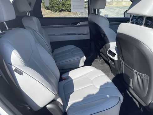 Used 2025 Hyundai Palisade SEL image 15