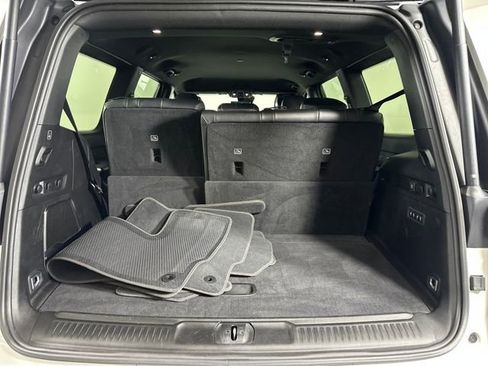 Used 2022 Jeep Wagoneer Series III w/ Flexible Seating Group image 47