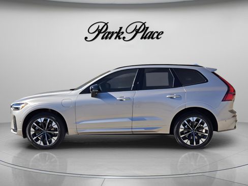New 2026 Volvo XC60 T8 Plus w/ Protection Package Premier image 2