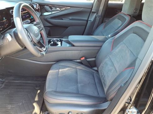 Certified 2025 Chevrolet Blazer EV RS AWD/4WD image 15