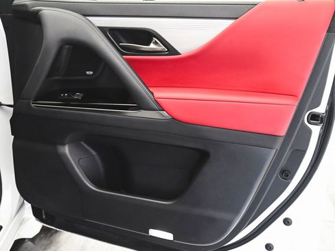 Used 2023 Lexus LX 600 F Sport w/ Accessory Package (Z1) image 9