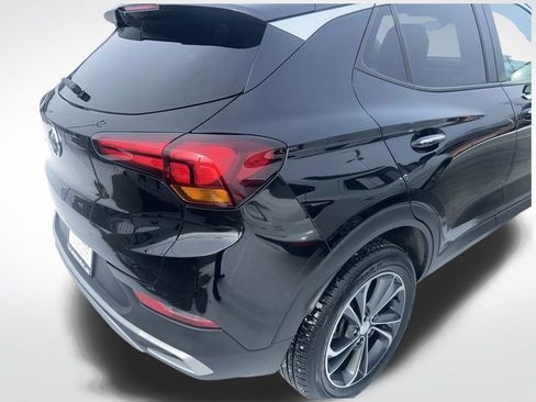 Used 2023 Buick Encore GX Select image 18