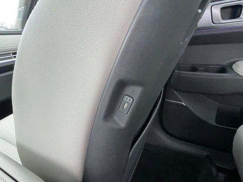 Used 2024 Hyundai Santa Fe Limited image 30