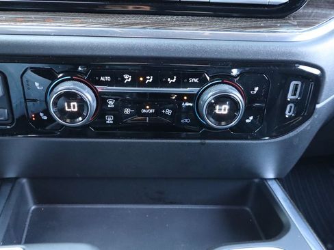 Used 2023 Chevrolet Silverado 1500 RST w/ Convenience Package II AWD/4WD image 9