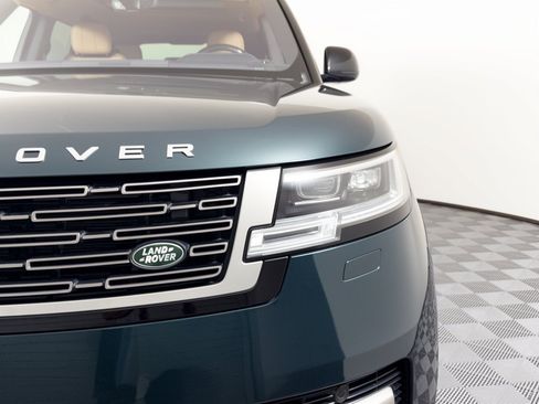 Used 2023 Land Rover Range Rover Long Wheelbase SE AWD/4WD image 12