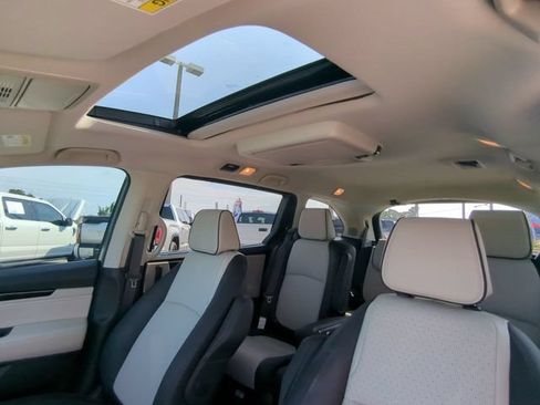 Used 2026 Honda Odyssey Elite image 23