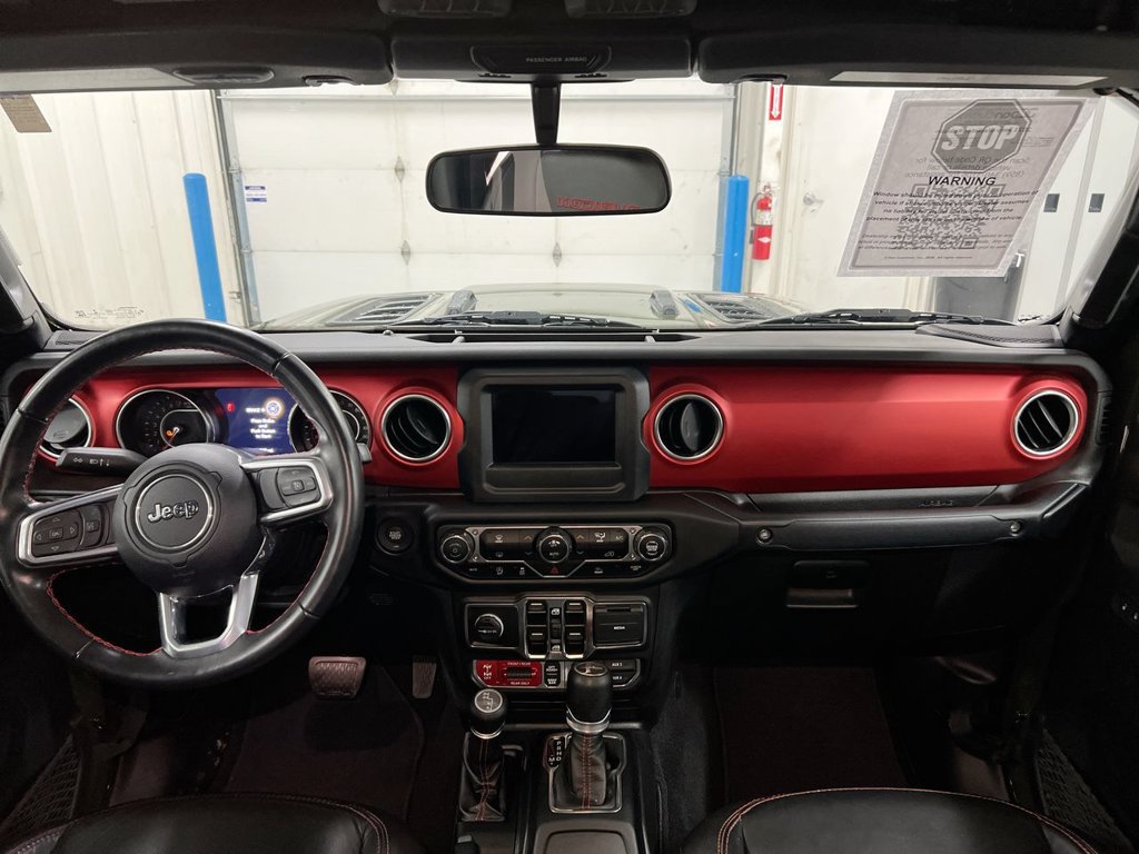 Used 2021 Jeep Gladiator Rubicon w/ Trailer Tow Package AWD/4WD image 10