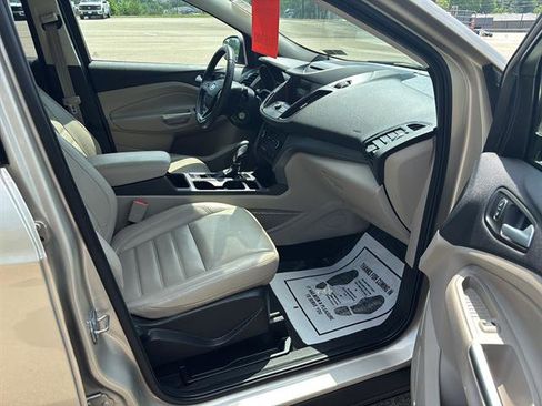 Used 2018 Ford Escape SEL AWD/4WD image 20