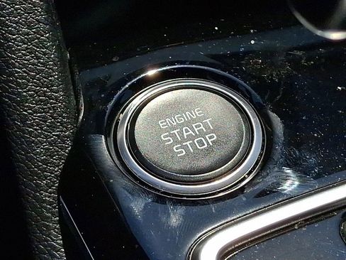 Certified 2025 Kia Sportage EX FWD image 22