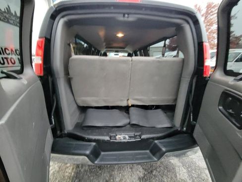 Used 2017 Chevrolet Express 3500 LT w/ LT Preferred Equipment Group image 44