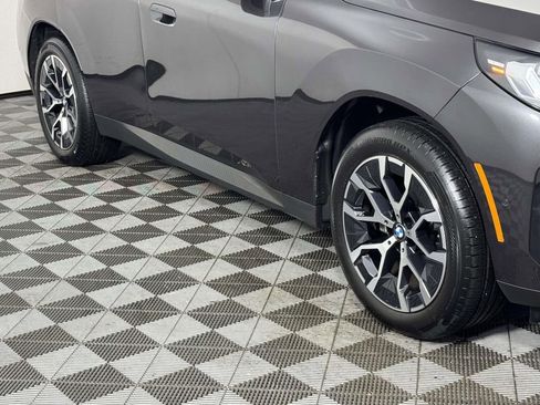 Used 2025 BMW X3 xDrive30i w/ Premium Package image 12