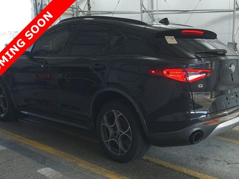 Used 2023 Alfa Romeo Stelvio Ti w/ Active Assist Plus Package AWD/4WD image 4