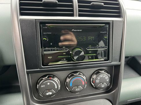Used 2004 Honda Element EX image 28
