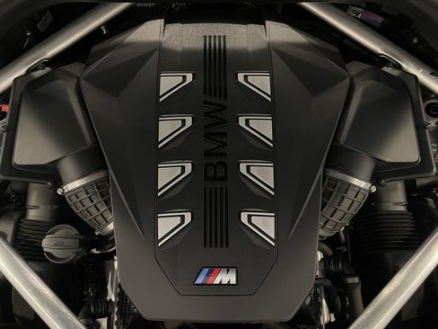 Used 2024 BMW X5 M60i image 27