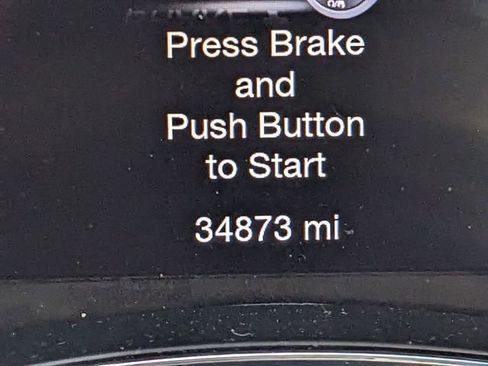 Certified 2022 Jeep Grand Cherokee Laredo X image 23