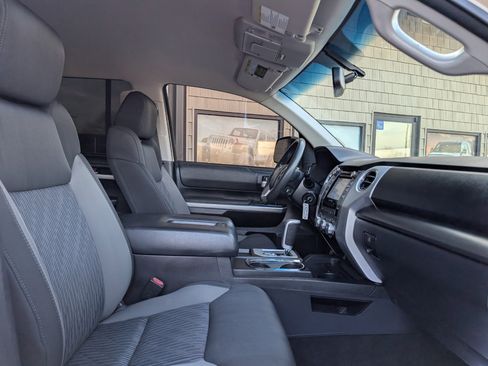 Used 2017 Toyota Tundra SR5 w/ SR5 Upgrade Package image 22