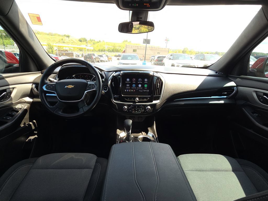 Used 2023 Chevrolet Traverse LT w/ LPO, Floor Liner Package AWD/4WD image 29
