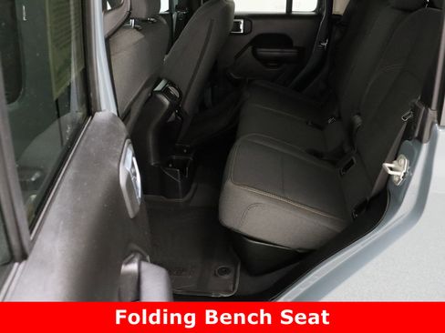 Used 2024 Jeep Gladiator Sport image 28