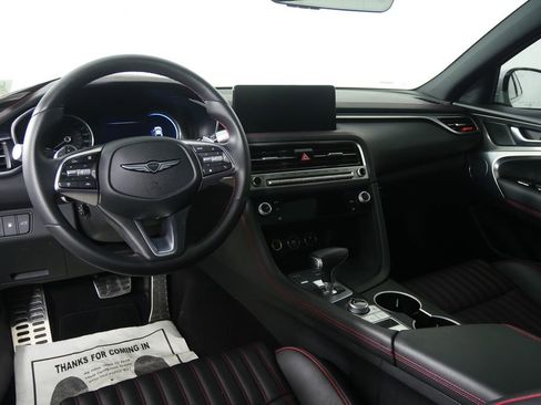 Used 2024 Genesis G70 2.5T w/ Sport Prestige Package image 18