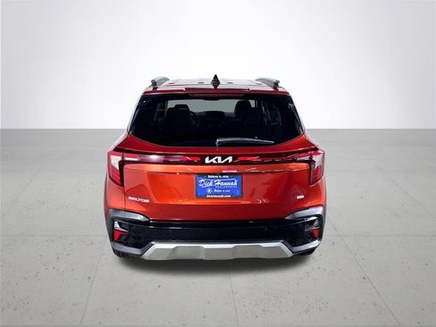 Certified 2025 Kia Seltos SX image 8