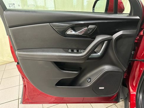 Certified 2023 Chevrolet Blazer Premier image 33