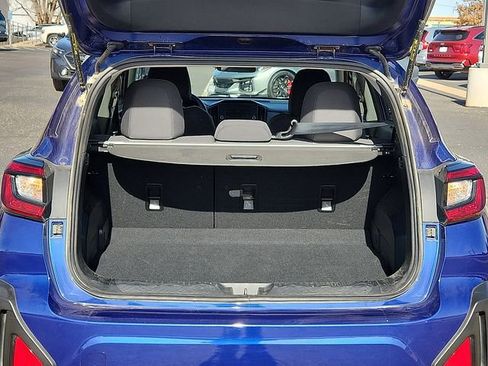 Certified 2025 Subaru Crosstrek 2.0i image 10