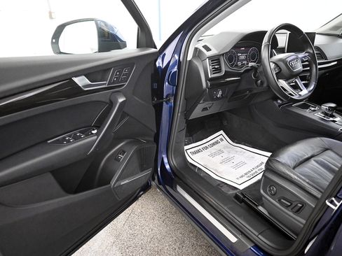 Used 2018 Audi Q5 2.0T Premium Plus w/ Premium Plus Package image 3