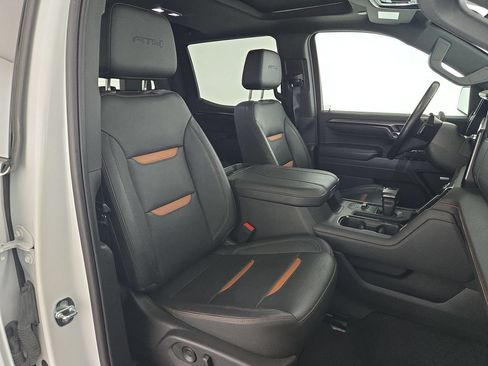 Used 2023 GMC Sierra 1500 AT4 w/ AT4 Premium Package AWD/4WD image 35