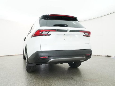 New 2026 Toyota Grand Highlander Limited image 75