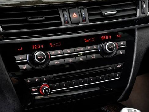 Used 2018 BMW X5 xDrive40e image 16