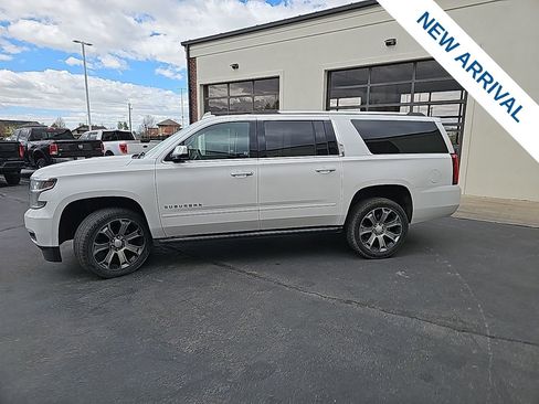 Used 2019 Chevrolet Suburban Premier image 4