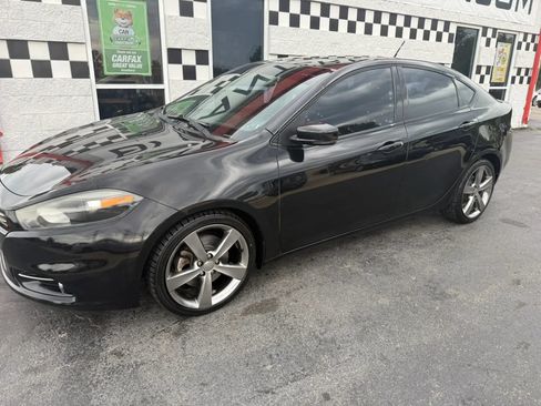 Used 2014 Dodge Dart GT w/ Sun/Sound Group FWD image 2
