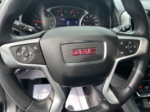 Used 2021 GMC Terrain SLE w/ Driver Convenience Package image 14