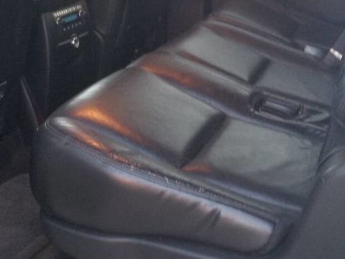 Used 2007 Cadillac Escalade ESV AWD w/ Information Package image 9