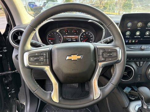 Used 2024 Chevrolet Blazer LT image 22