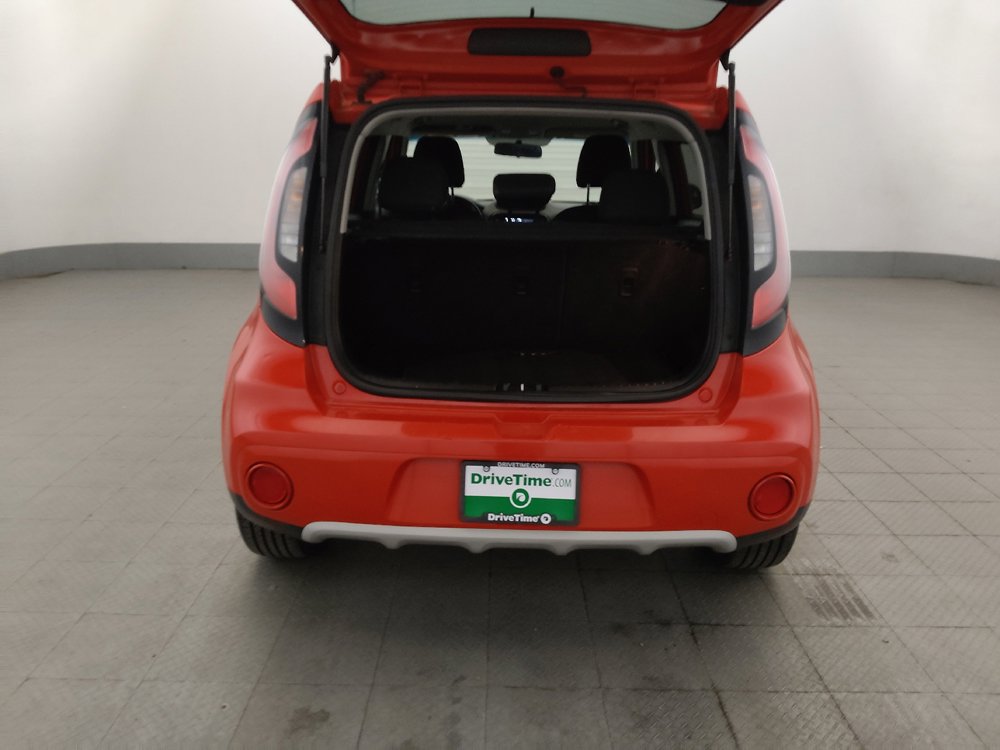 Used 2019 Kia Soul + FWD image 29