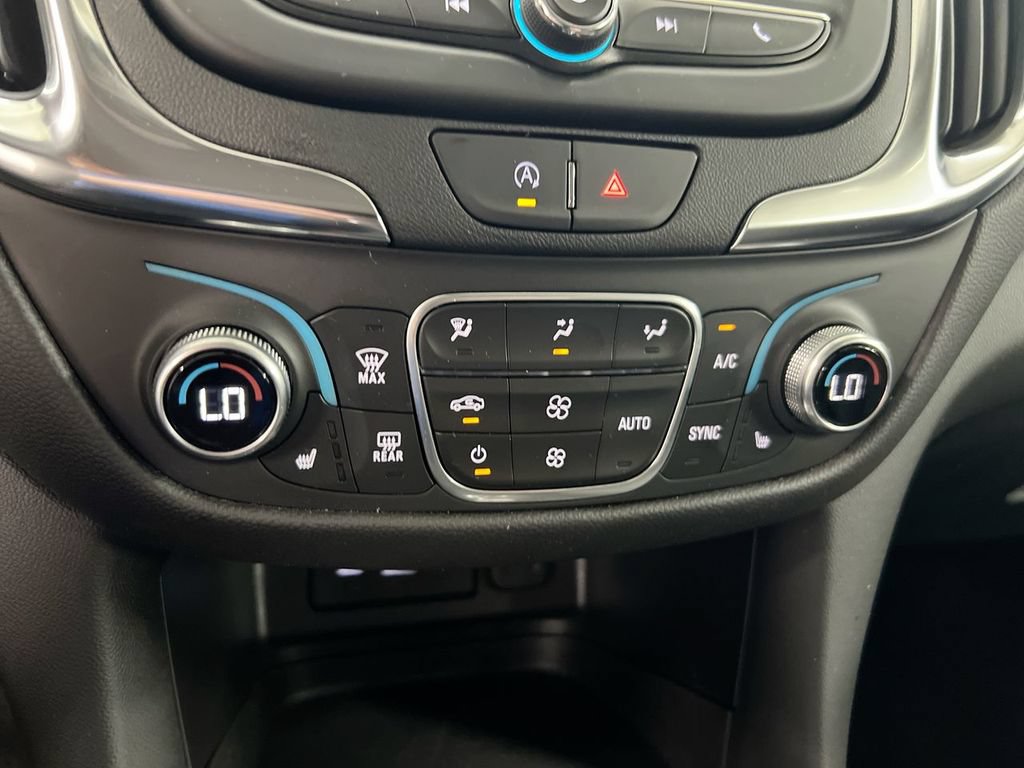 Used 2024 Chevrolet Equinox LT FWD image 16