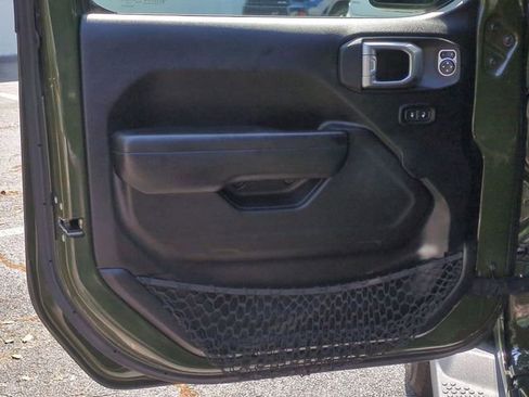 Used 2021 Jeep Wrangler Unlimited Sport AWD/4WD image 9