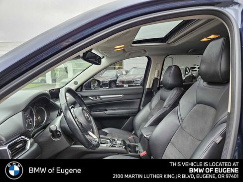 Used 2019 MAZDA CX-5 Touring FWD image 24