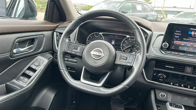 Certified 2023 Nissan Rogue SV w/ SV Premium B Package AWD/4WD image 24