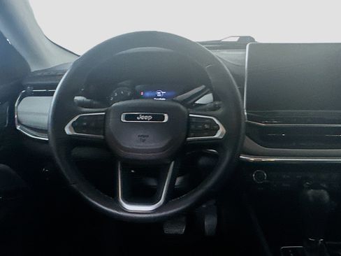 Used 2022 Jeep Compass Limited AWD/4WD image 18