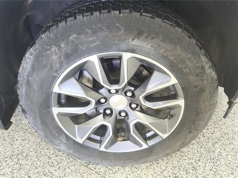 Used 2024 Chevrolet Silverado 1500 LT image 13