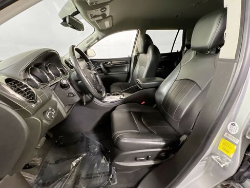Used 2017 Buick Enclave Premium image 22