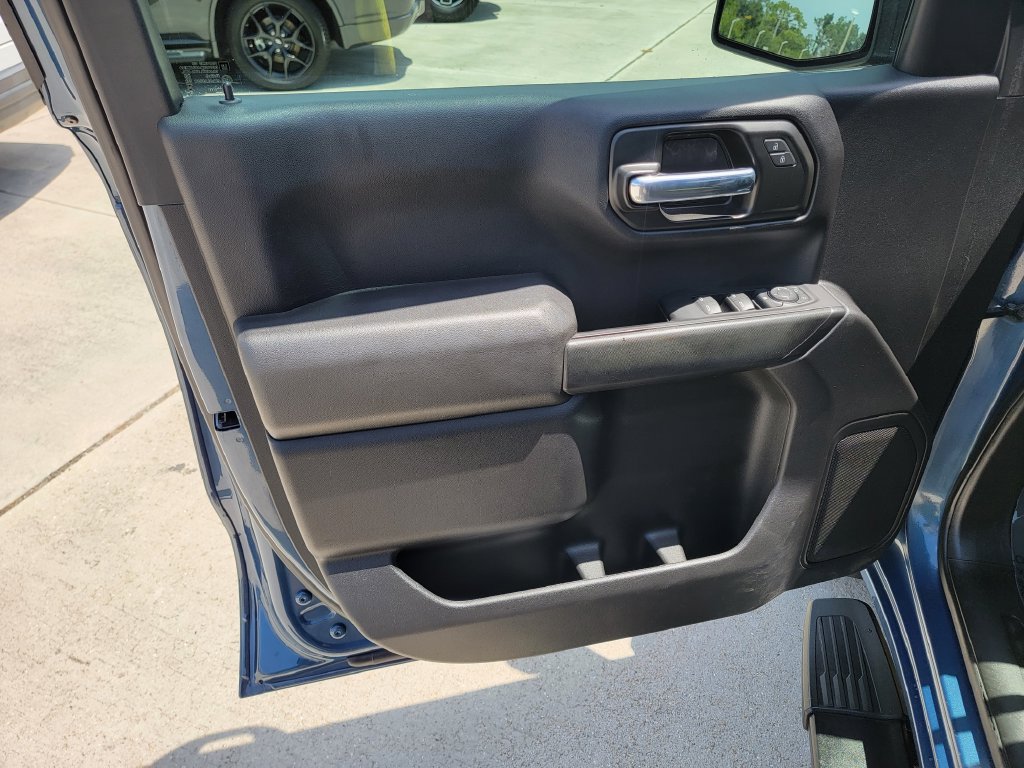 Used 2024 Chevrolet Silverado 1500 Custom RWD image 10