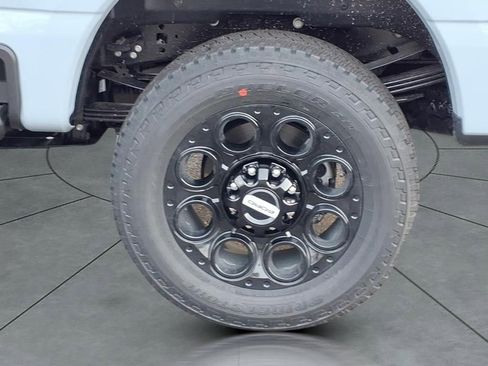 New 2026 Ford F350 Lariat w/ Black Appearance Package image 4