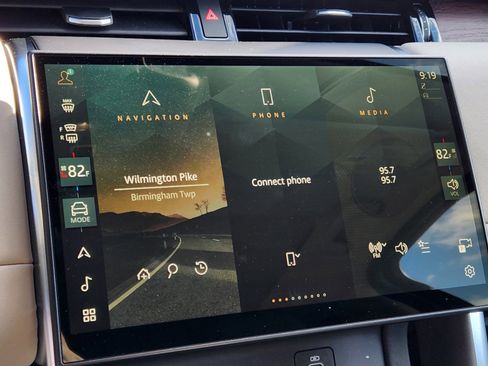 Certified 2024 Land Rover Discovery Sport S image 20