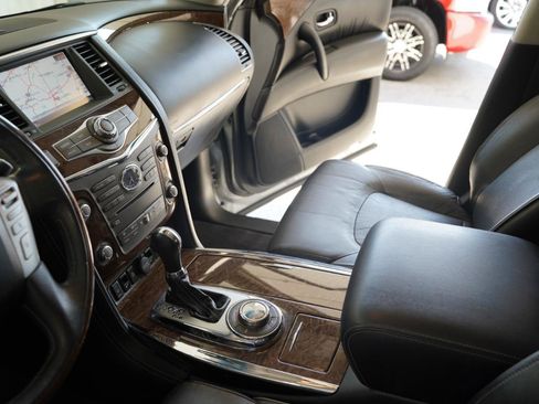 Used 2015 INFINITI QX80 4WD w/ 22" Wheel Package image 22