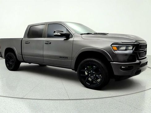 Used 2021 RAM 1500 Laramie AWD/4WD image 3