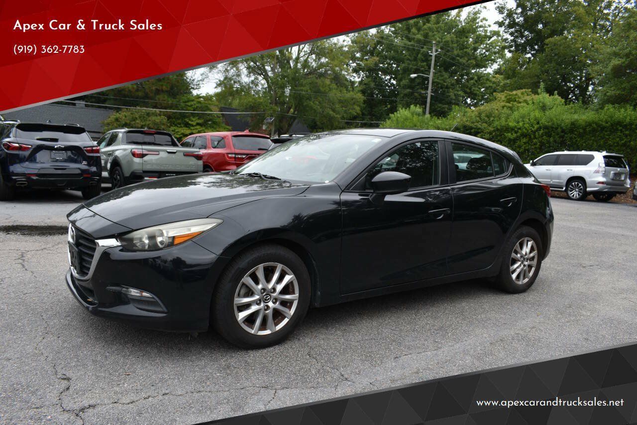 Used 2018 MAZDA MAZDA3 Sport FWD image 1